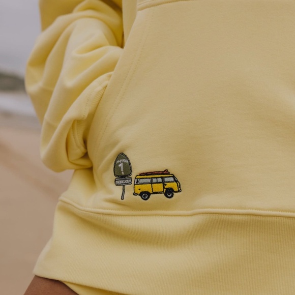 Daily Drills Lemonade Hoodie! Sz xs/sm a MUST HAVE NWT - Picture 2 of 4